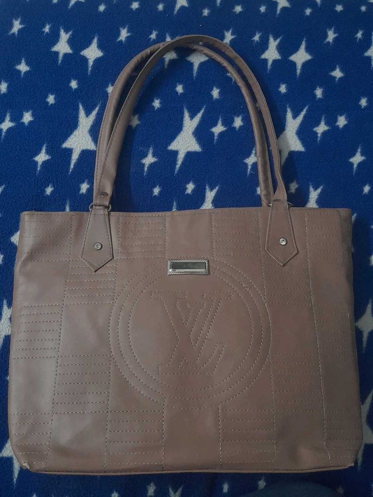 Hand Bag🌹