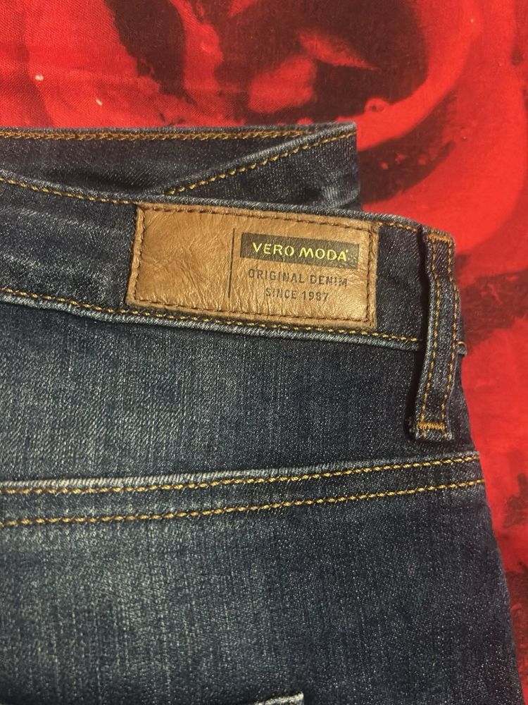 Vero Moda Dark Wash Jeans