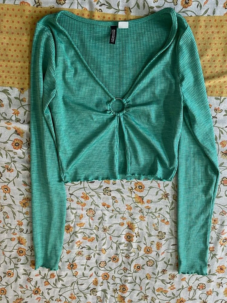 Ribbed Long Sleeve Crop Top