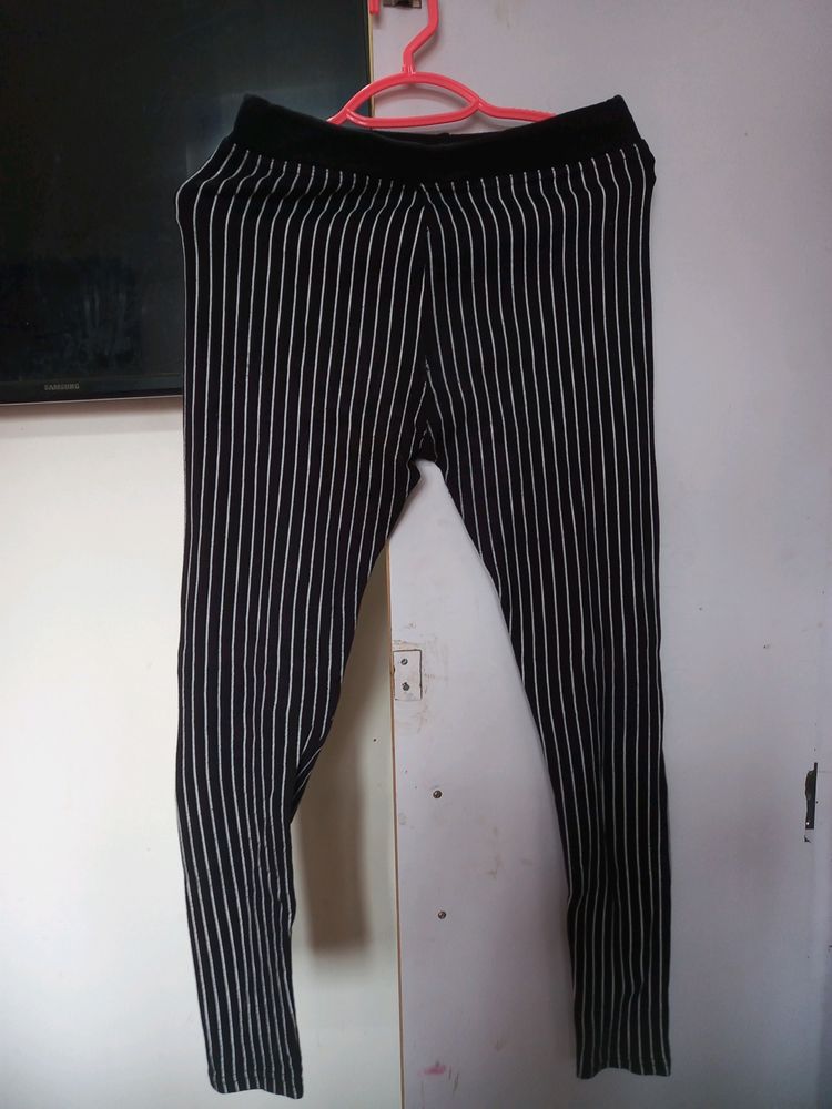 Stripped jegging