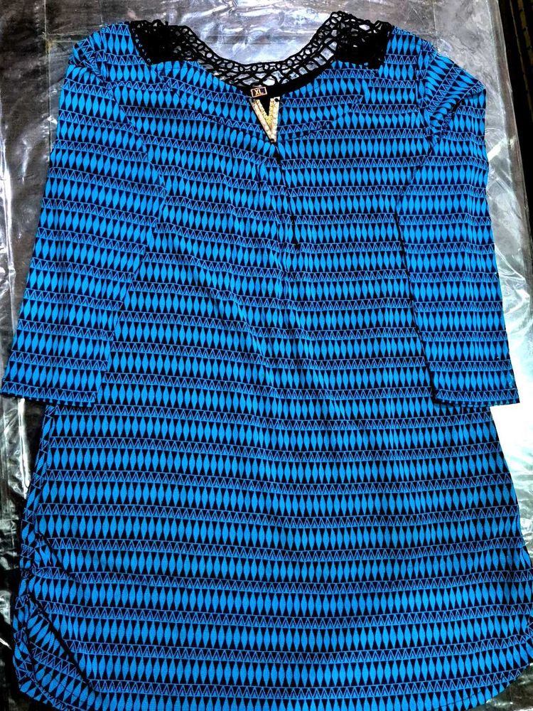Patterned Blue Tunic Top