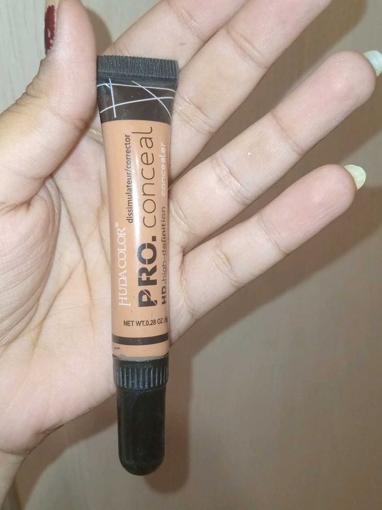 ORANGE colour Corrector.