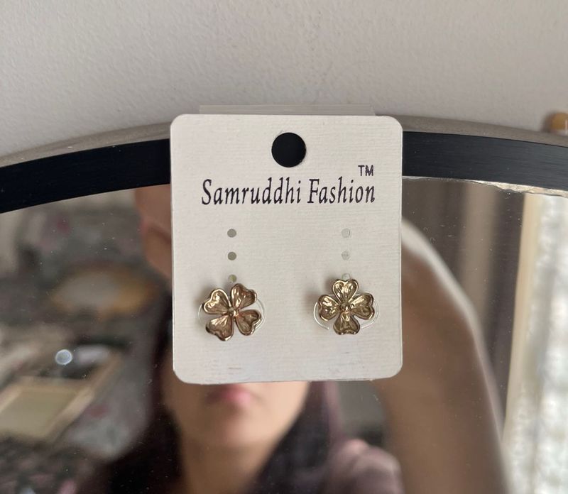 Gold Flower Studs