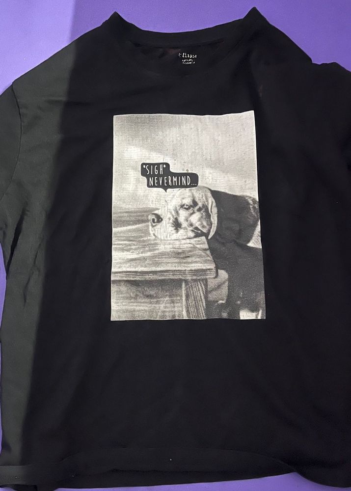 Black Dog Graphic Tee