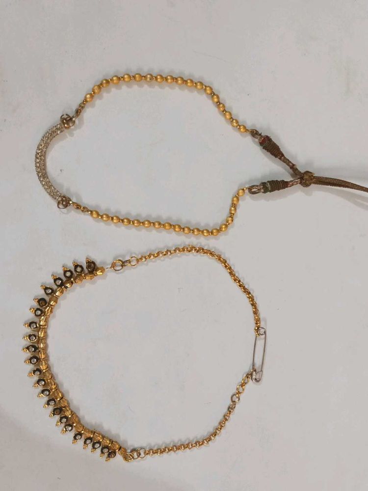Gold tone Necklace
