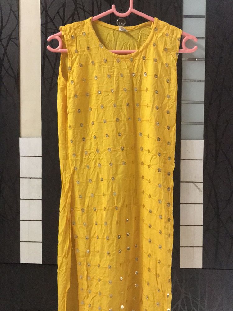 Yellow Sleeveless Kurta