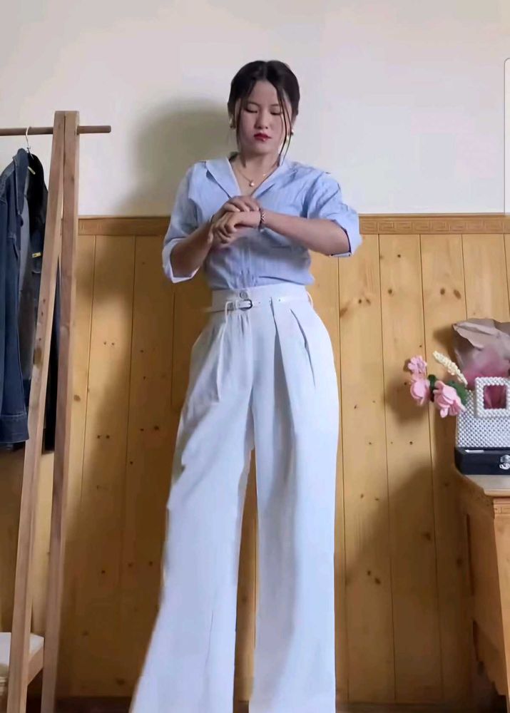 Wide Leg Pants.