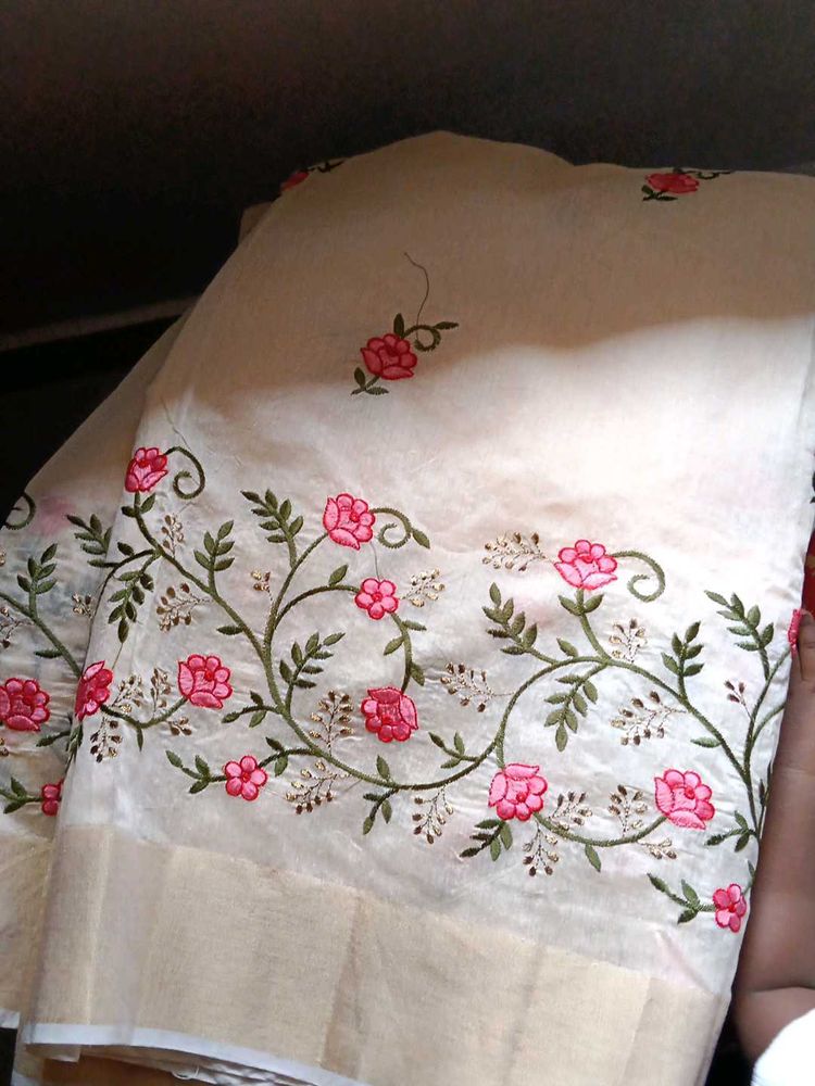It&#39;s A Beautiful  Saree With Embroidery