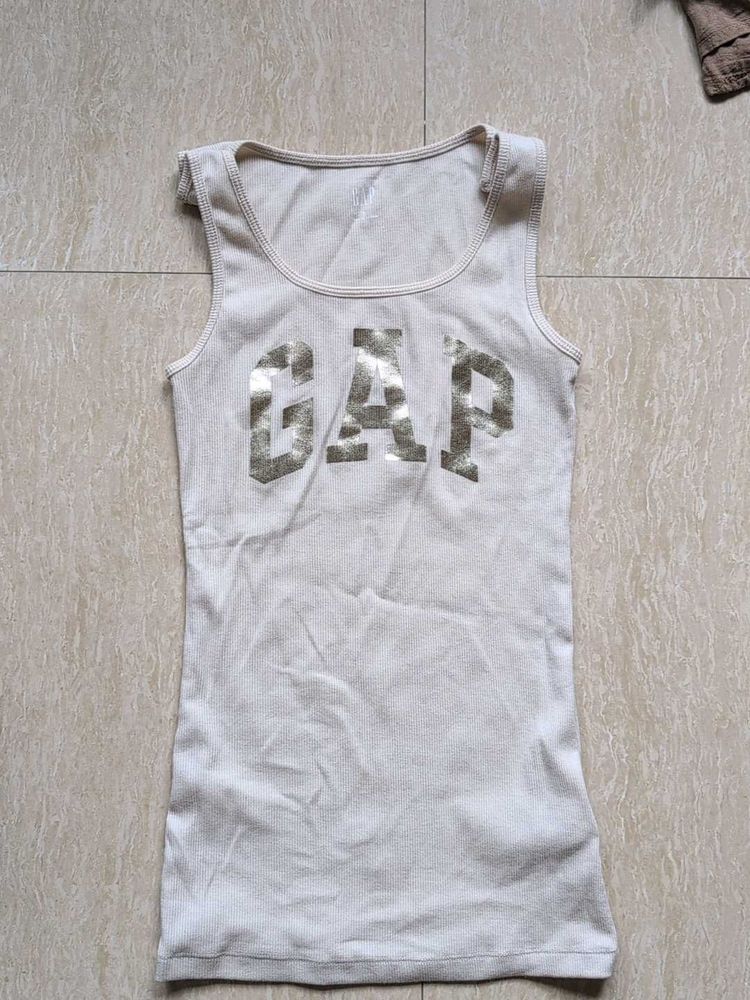 GAP Tank Top