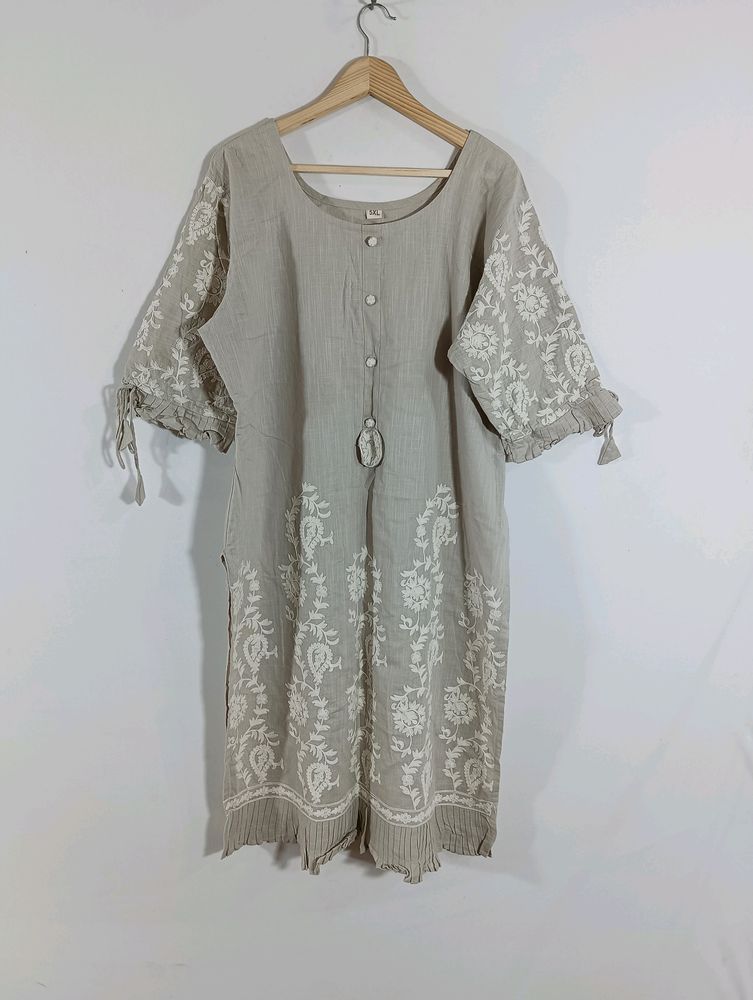 Begie Embroidered Casual Kurta (Women)