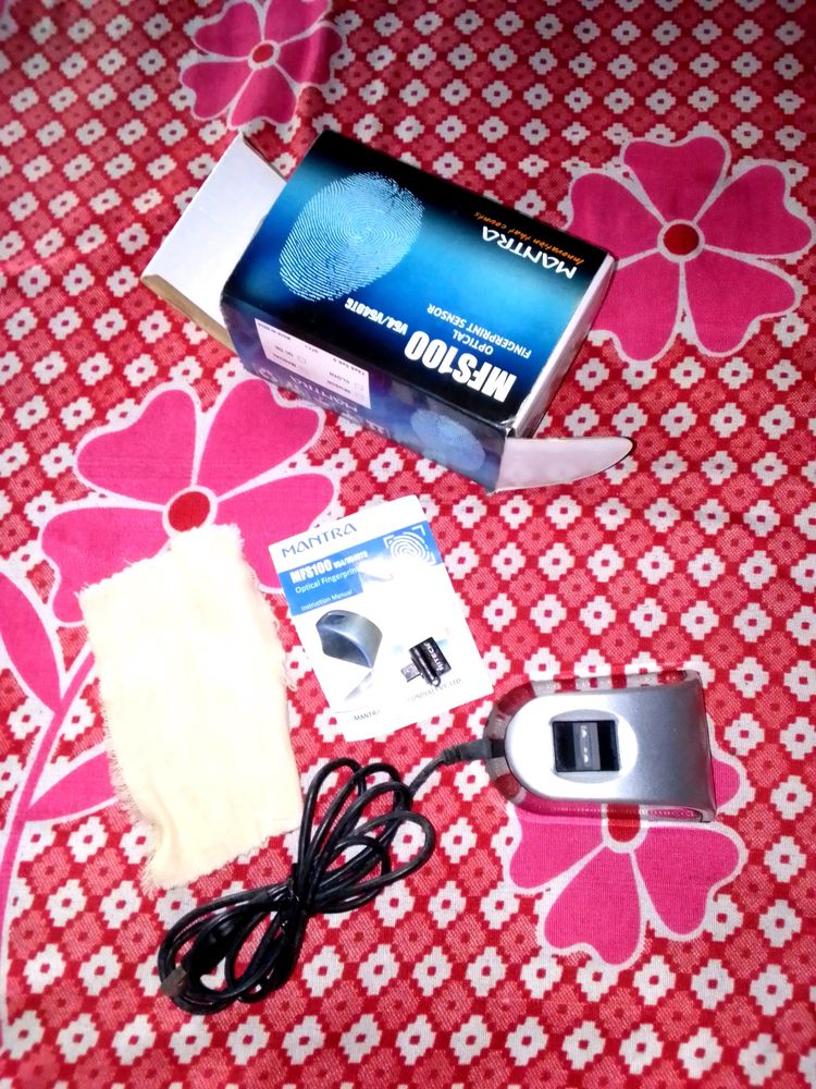 MANTRA Mfs 100 With RD Payment Device