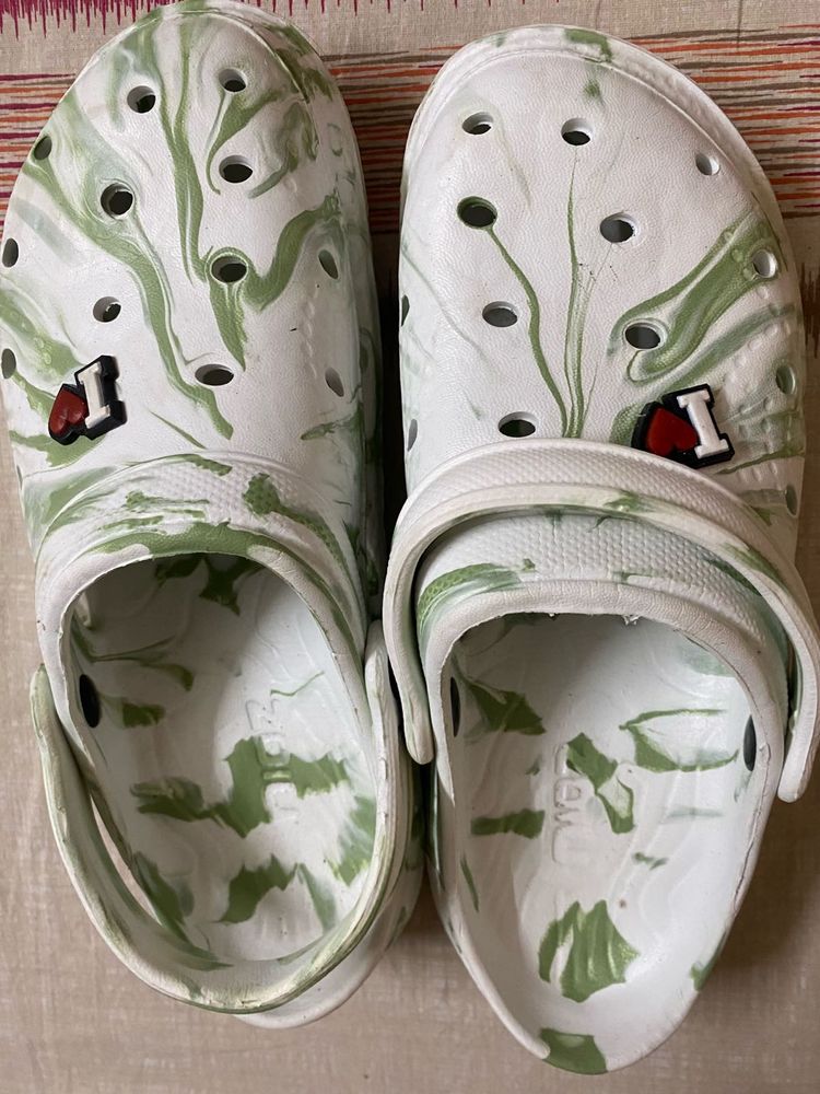 Brand New Clogs (2)