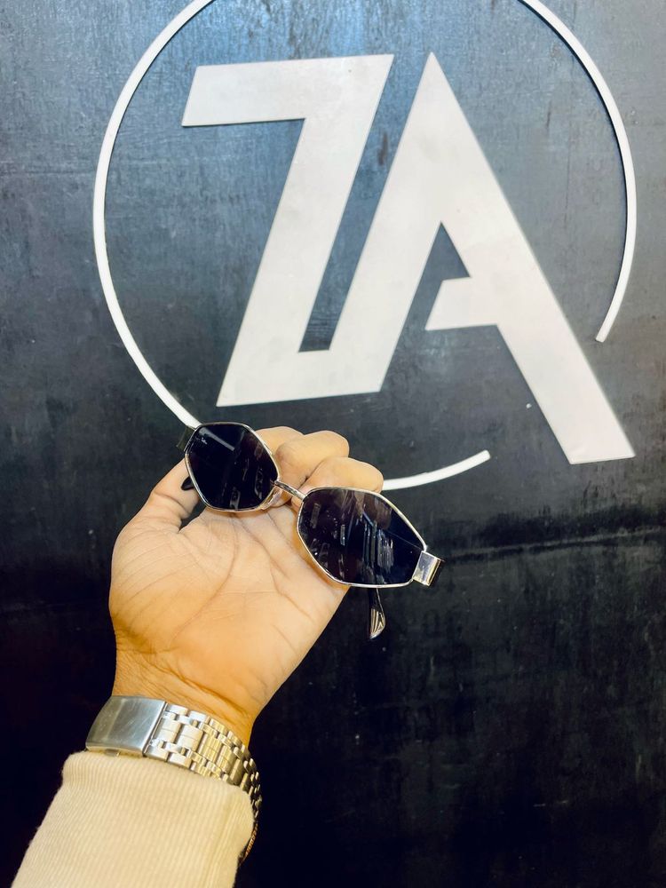 Stylish Silver Frame Sunglasses