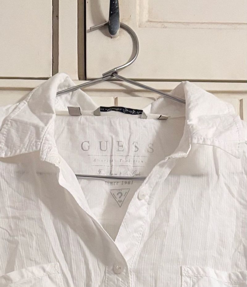 GUESS Slim Fit Stylish Shirt