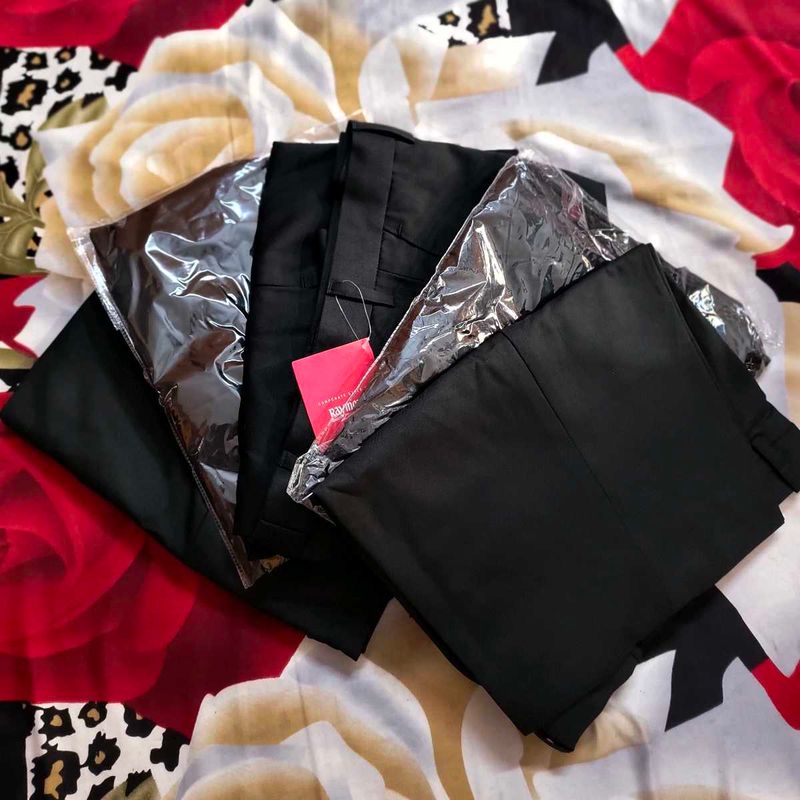 Men Trousers (32,34,36 Sizes Available)