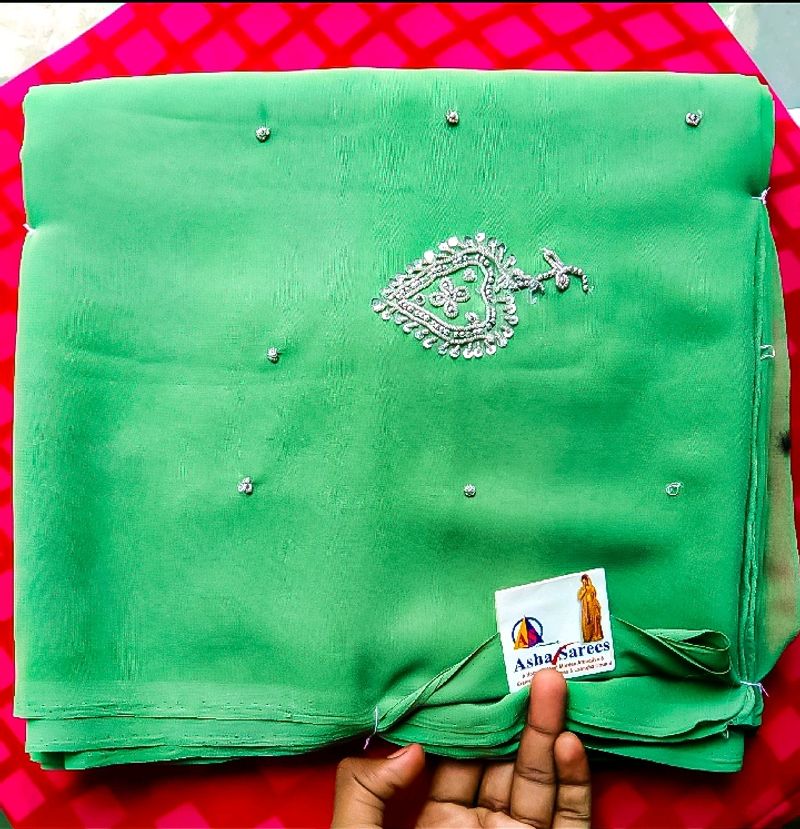 😃🎇SareesOffer(3)Sarees An (2)Blauj in One Combo