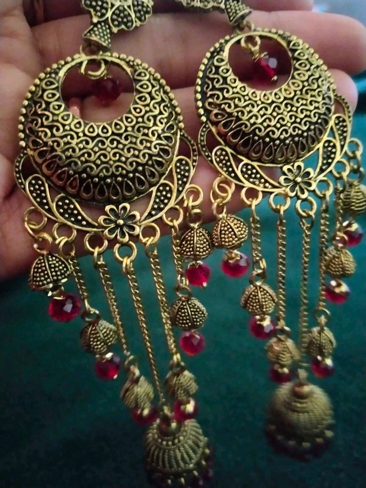 Earings