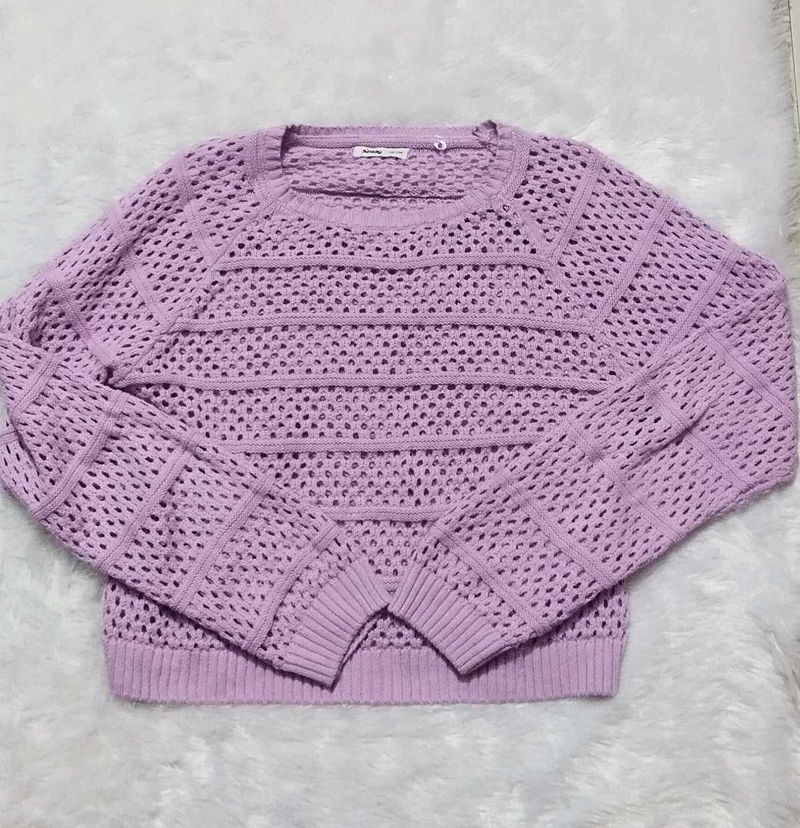 Lavender woollen sweater for women