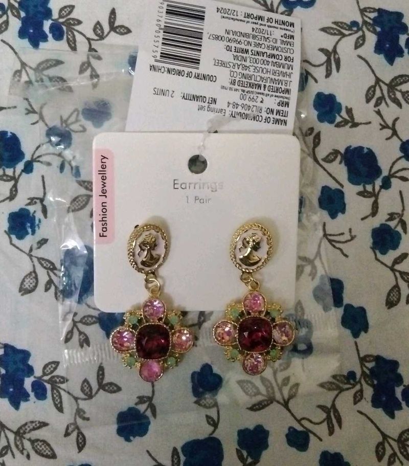 Earings