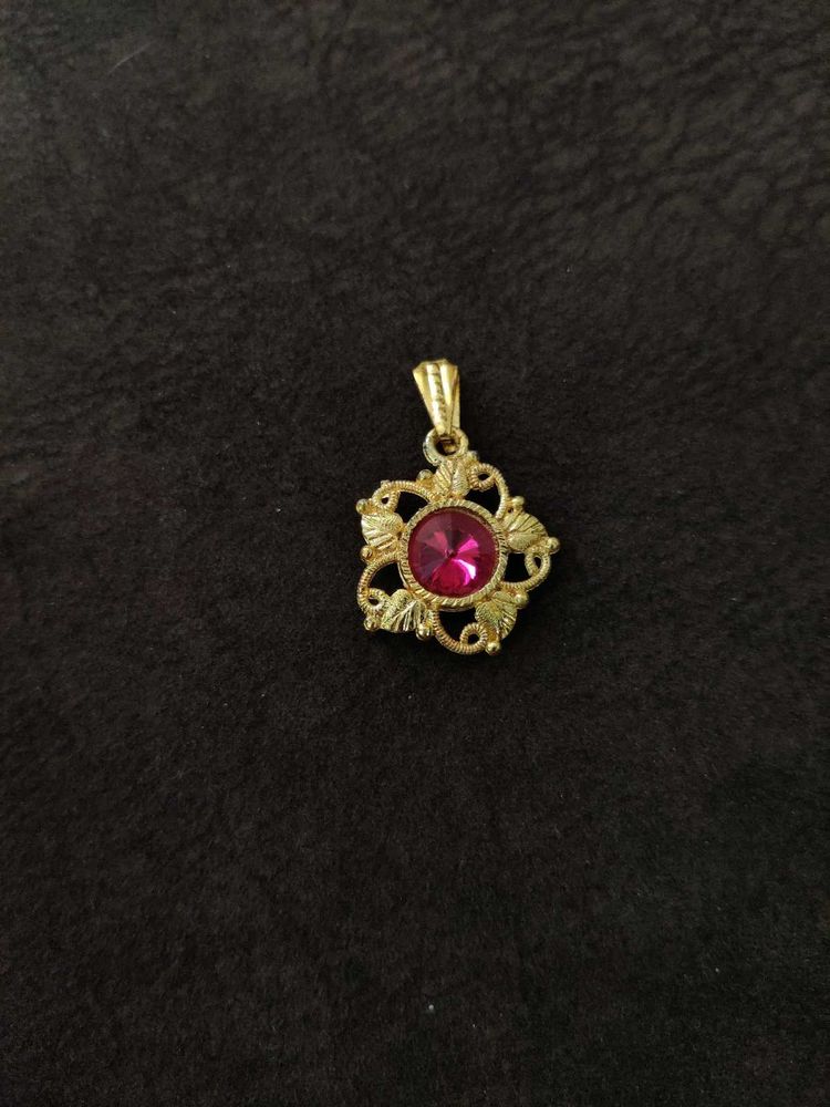 Vintage Gold Tone Pink Stone Pendant