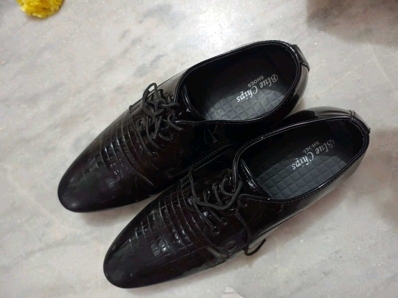 Men Height Increasing Lace Up Shoes