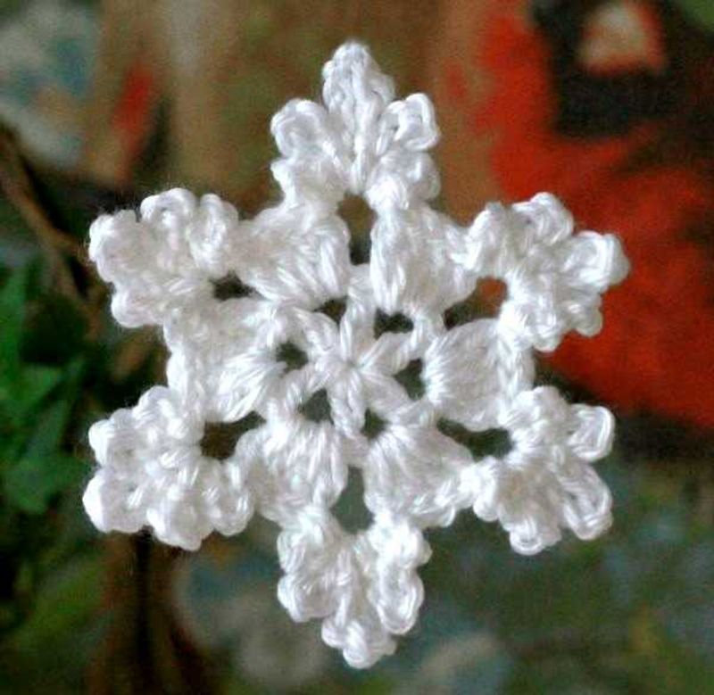 Cute Snowflake Crochet Keychain