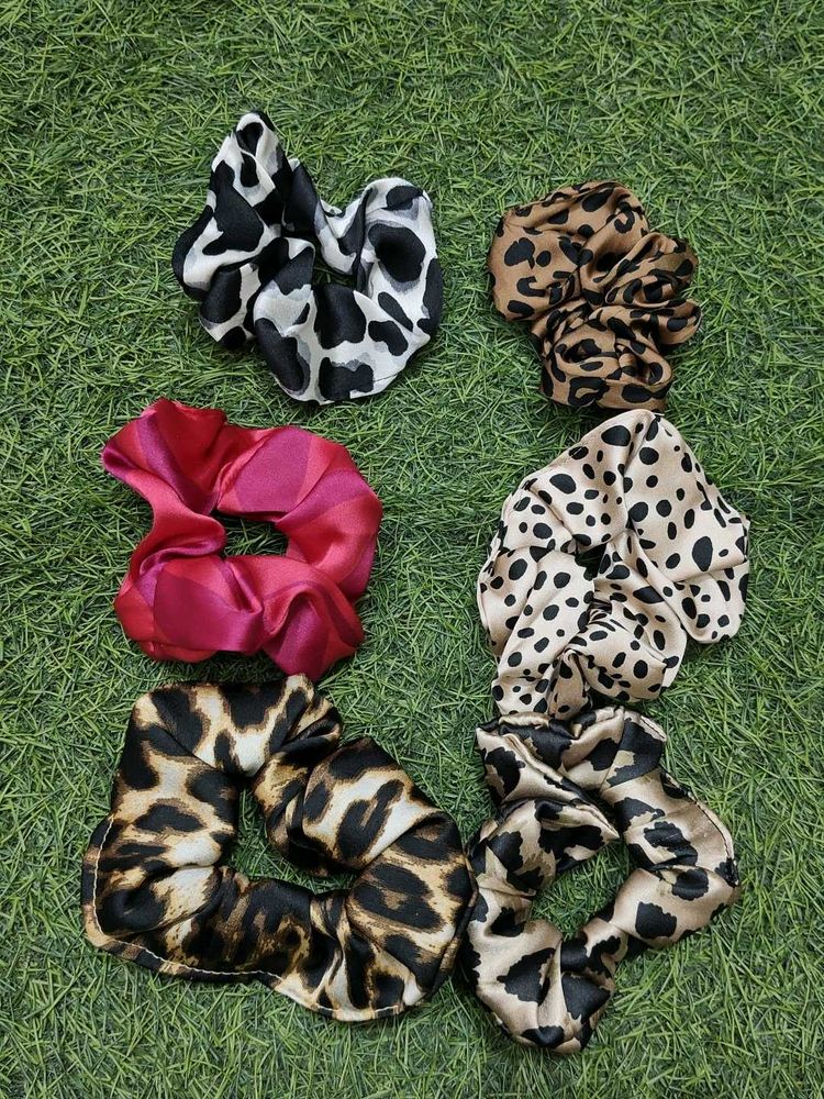 Printed Crunchies Stylish Hair ( Pack Of 6