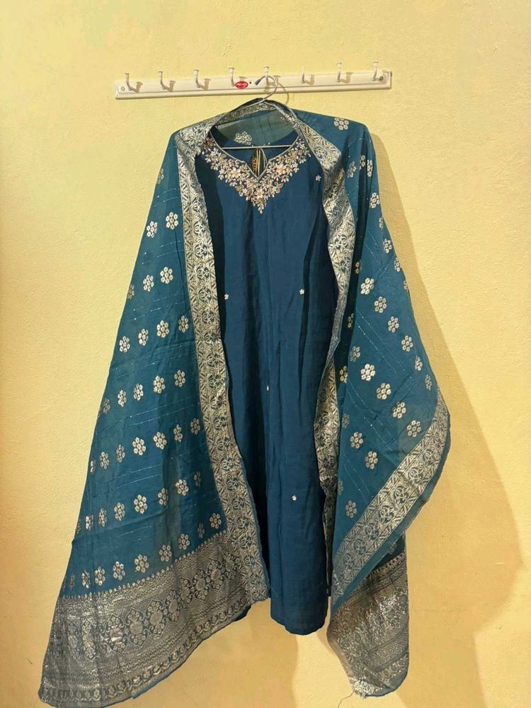 Teal Embroidered Kurta Set