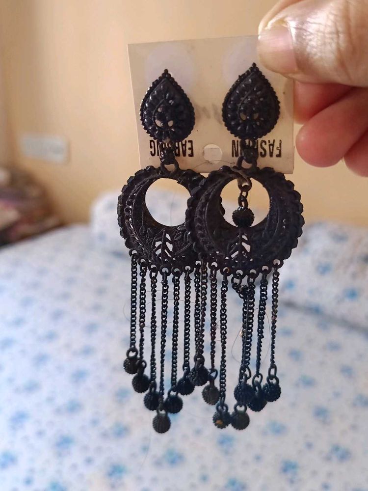 Black Dangle Earrings