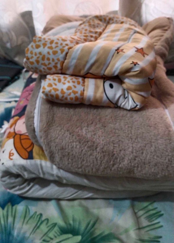 Baby bed&amp;baby cry bag.. 3 combo