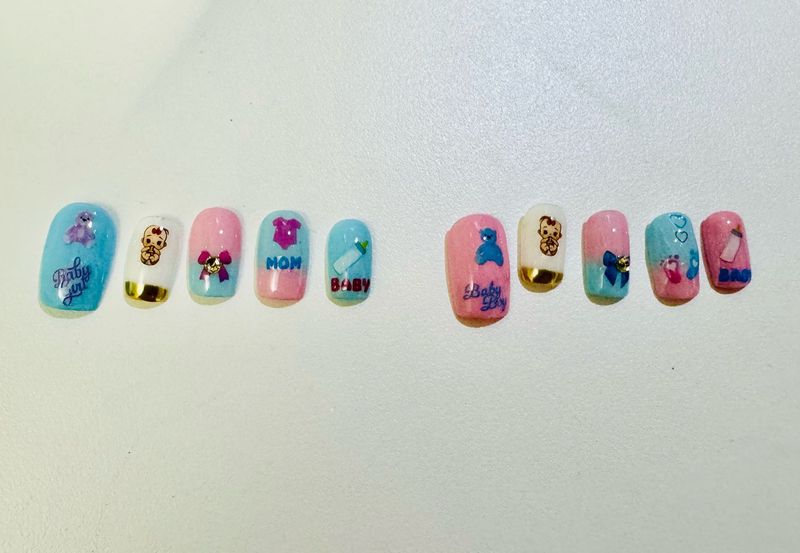 Press On Nails ( Baby Shower)