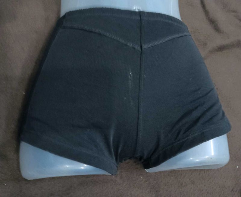 Black Workout back cut🖤Shorts