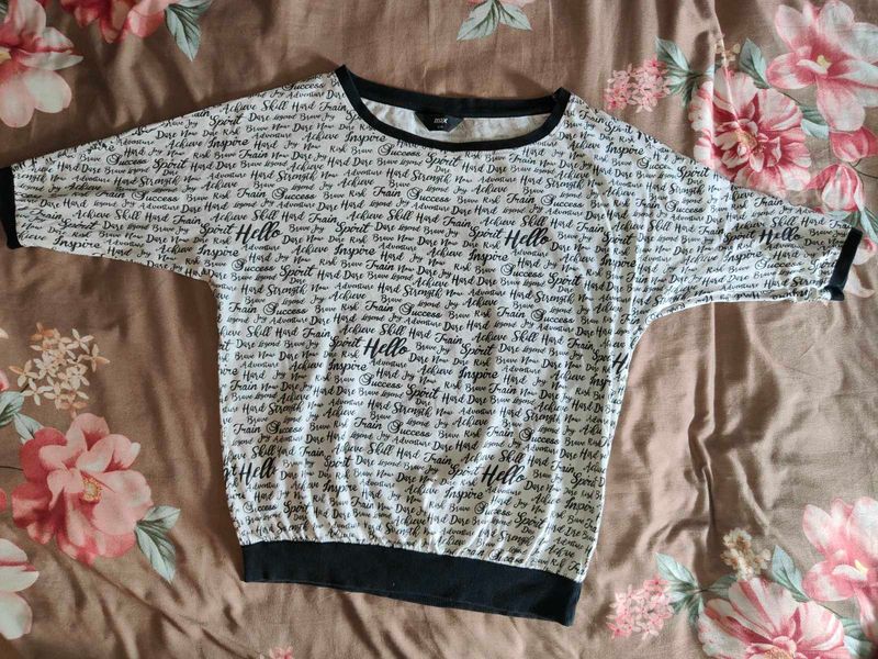 Stylish Graphic Print Top