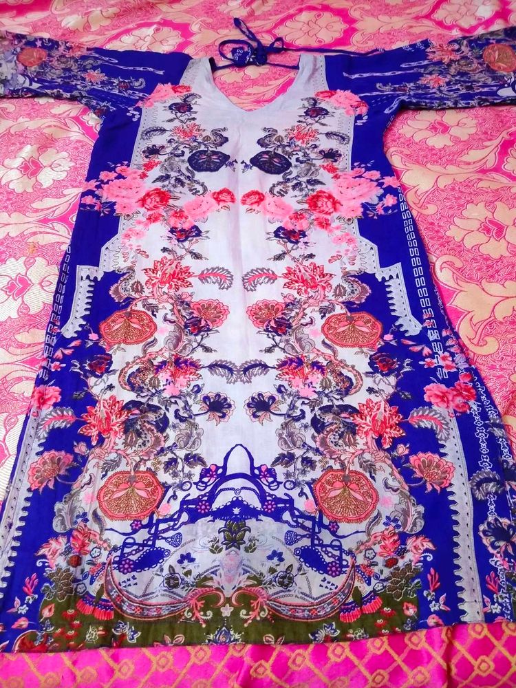 beautiful colours and disain 3 pic suit