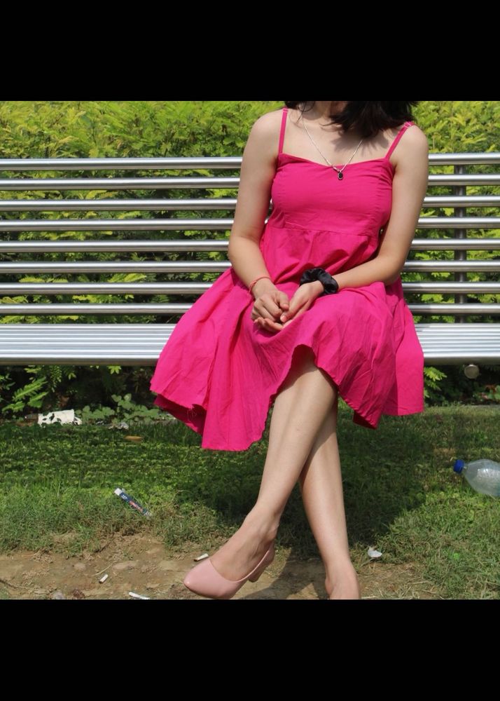 pink dress