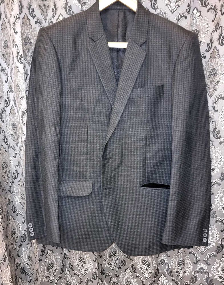 Stylish Checked Blazer