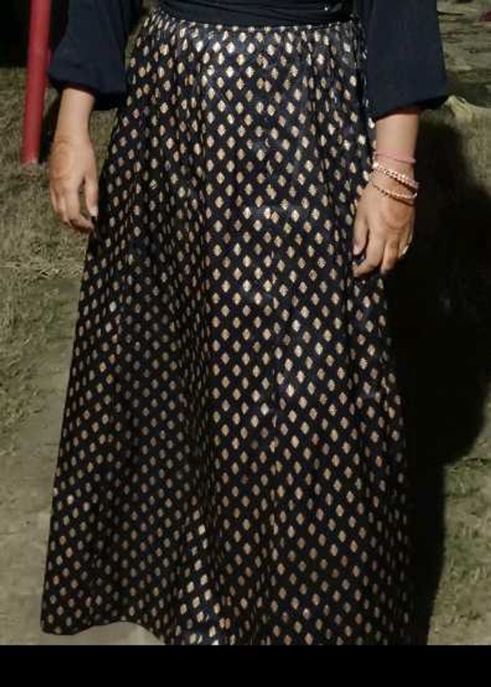 Elegant Black &amp; Gold Diamond Print Maxi Skirt