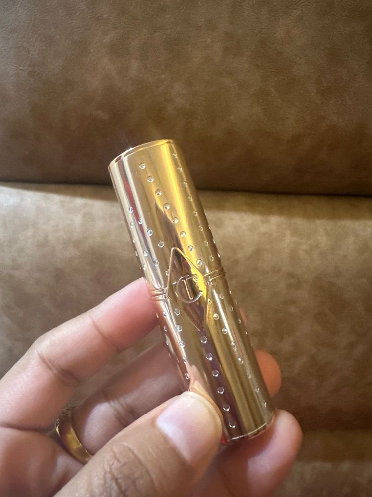 Charlotte Tilbury Mrs Kisses - Fixed Price