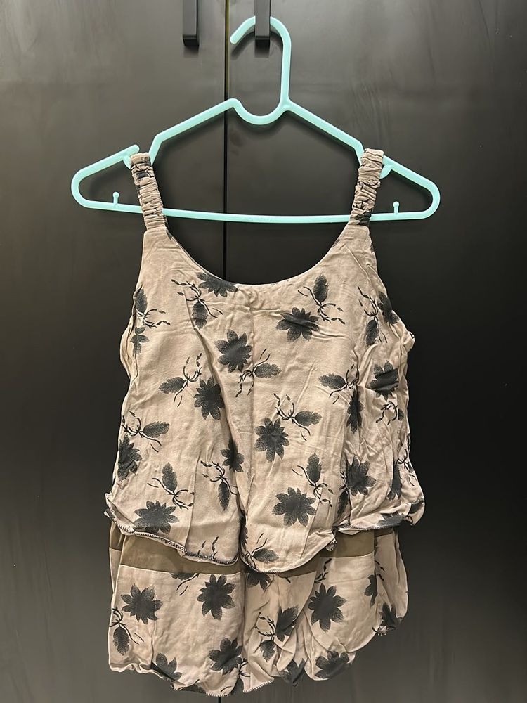 Crop Top For Women / Sleeveless
