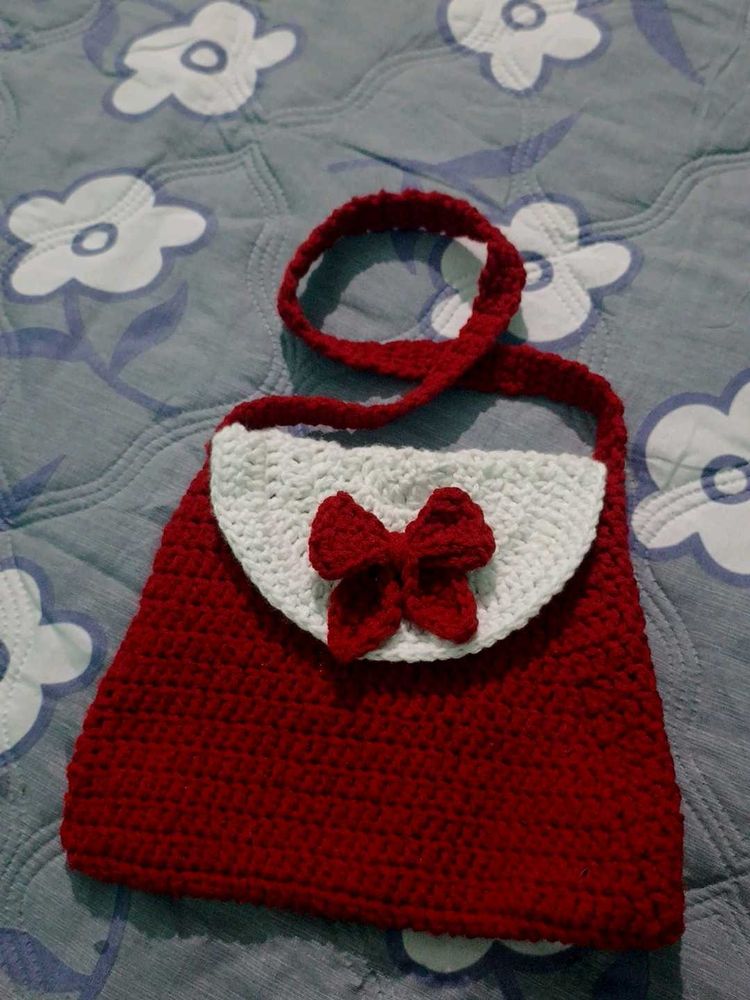 Crochet Bow Purse - Red and White