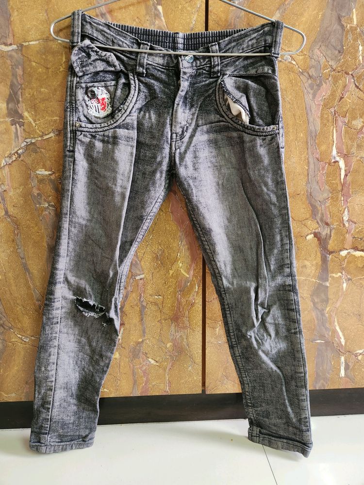 Sale 🎊 Pant For Boys AT Very Low Cost