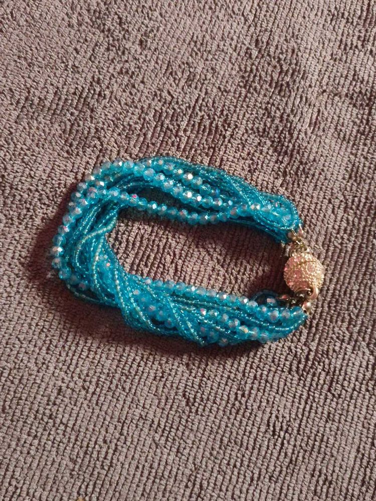 Sparkling Teal Beaded Bracelet
