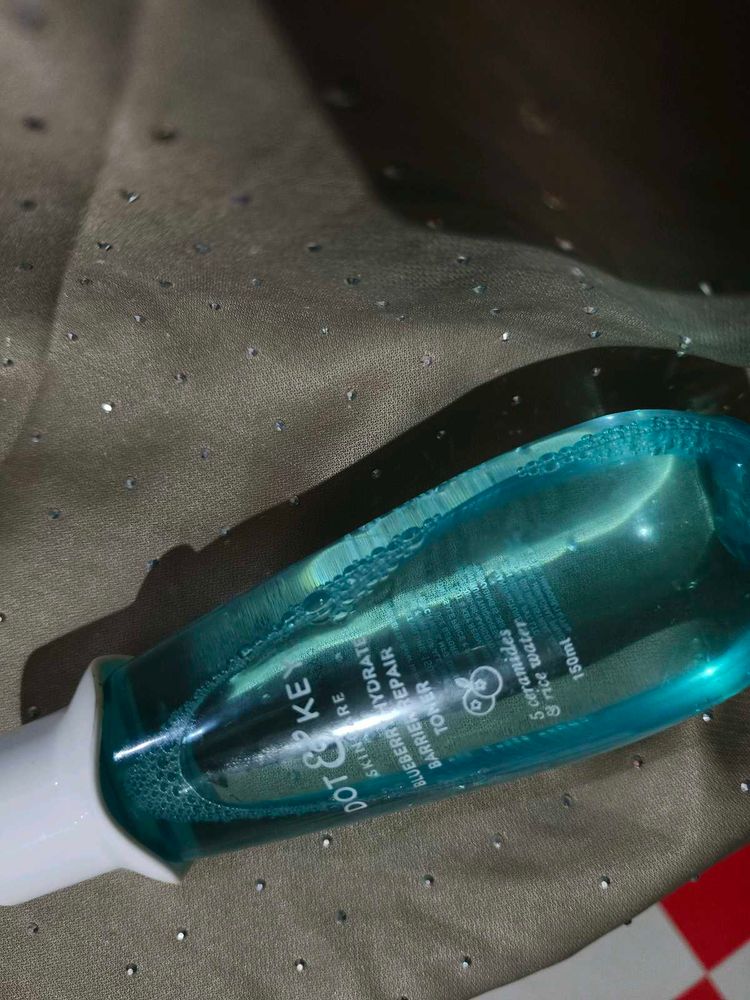 Dot &amp; Key&#39;s Blueberry Hydrate Barrier Repair Toner