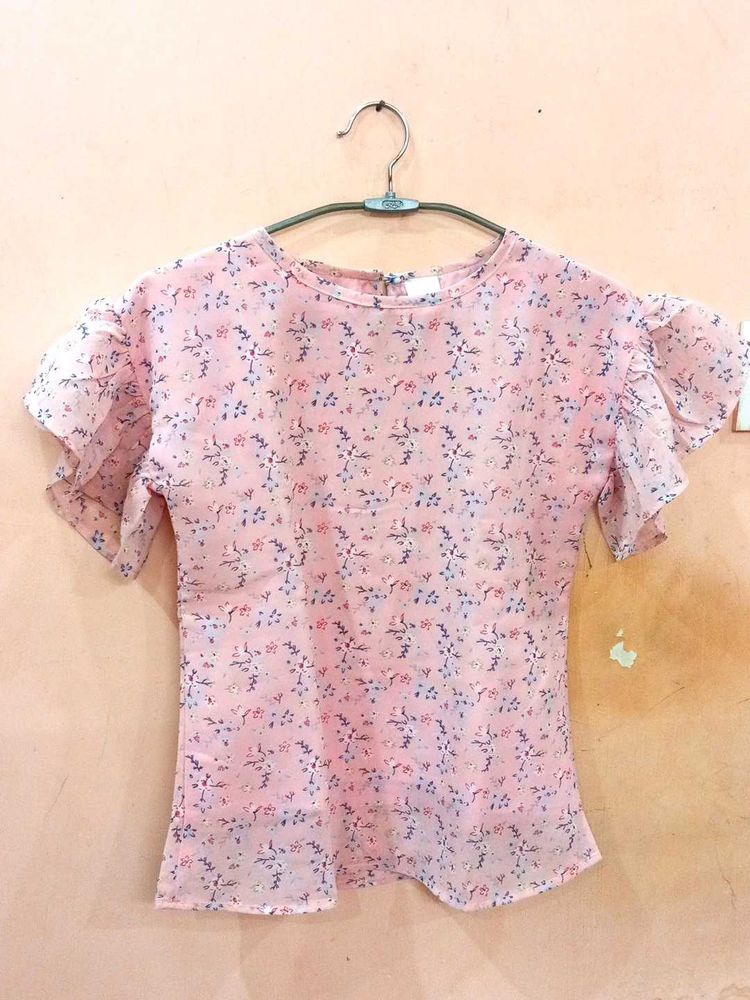 Classic Causual Wear Girls Top