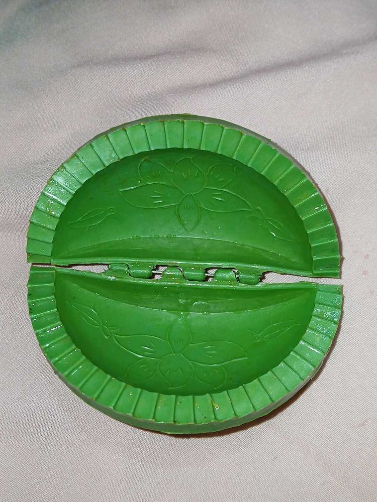 Gujiya Maker