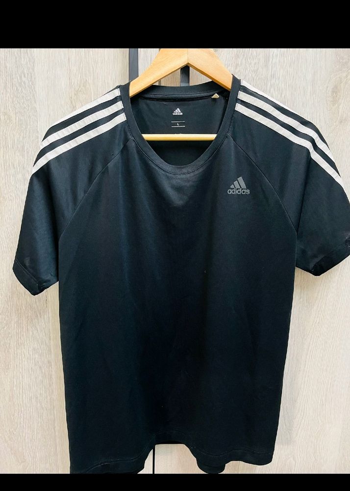 Original Adidas Black T-shirt