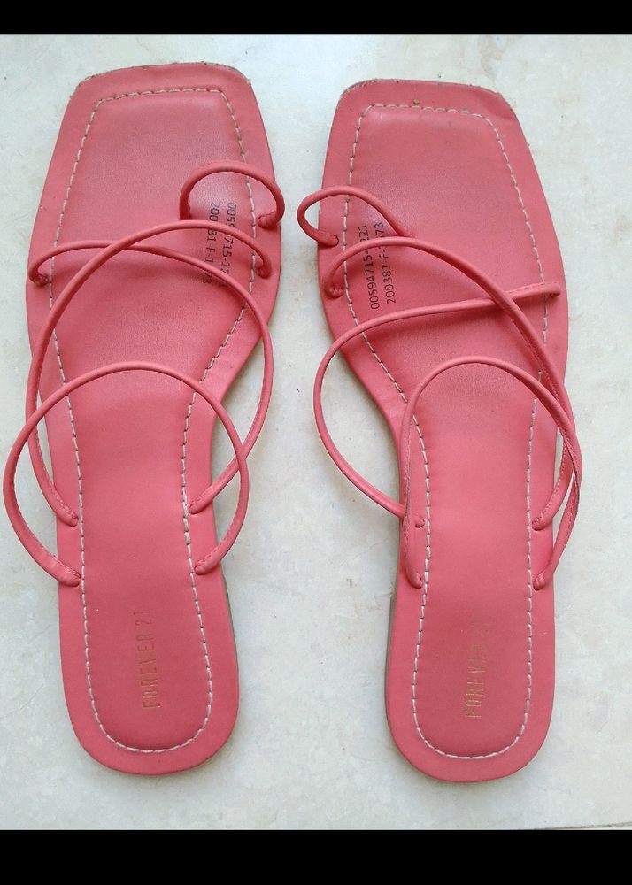 Forever 21 Slipper