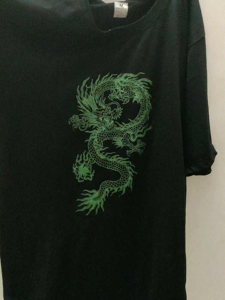 &#34;Mystic Dragon Oversized Tee – Black (Size M)&#34;