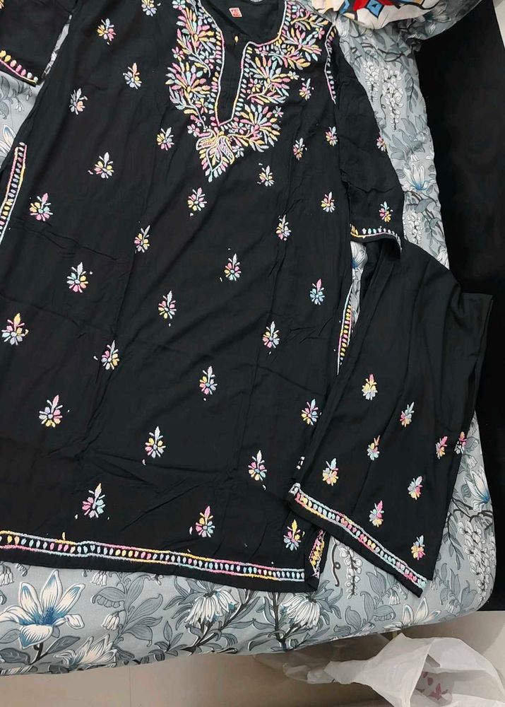 Black N Multi Colour Plazopair