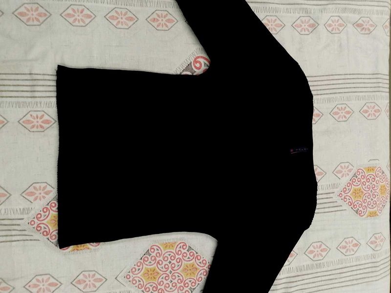 Black T-Shirt